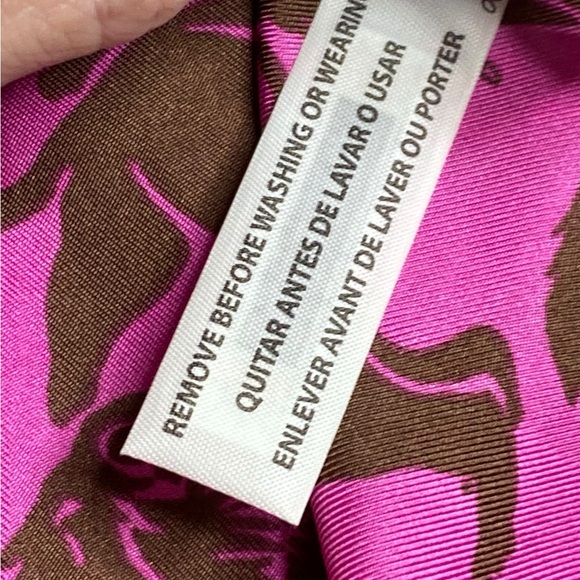 J.Crew Collection silk shirt sleepy lions Fuchsia Women’s Size 6 NWT - Picture 15 of 16